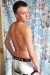 Lavrenti 1 - 19nitten, 19zone - Masturbation