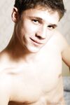 Leon 2 - 19nitten, 19zone - Masturbation