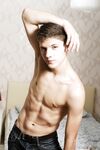 Leon 2 - 19nitten, 19zone - Masturbation