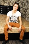 Lionel - 19nitten, 19zone - Latino