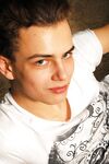 Lionel - 19nitten, 19zone - Latino