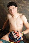 Lukas - 19nitten, 19zone - Russian