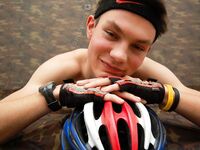 Lukas - 19nitten, 19zone - Russian