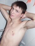 Macek - 19nitten, 19zone - Latino