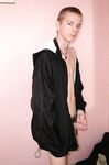 Marius 1 - 19nitten, 19zone - Masturbation