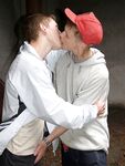 Matvei & Bolek - 19nitten, 19zone - Cumshot