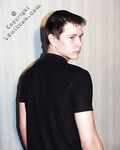 Mefis - 19nitten, 19zone - Latino