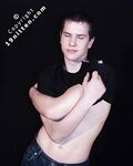 Mefis - 19nitten, 19zone - Latino