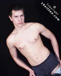 Mefis - 19nitten, 19zone - Latino