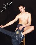 Mefis - 19nitten, 19zone - Latino