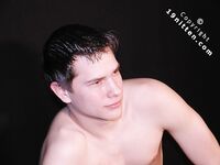 Mefis - 19nitten, 19zone - Latino