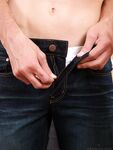 Michal & Trey - 19nitten, 19zone - Masturbation