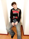 Micky 1 - 19nitten, 19zone - Masturbation