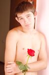 Micky 2 - 19nitten, 19zone - Latino