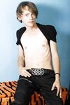 Mikel - 19nitten, 19zone - Latino