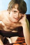Mikel - 19nitten, 19zone - Latino