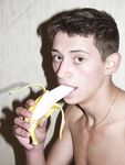 Olezik - 19nitten, 19zone - Masturbation