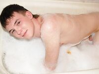 Paulo - 19nitten, 19zone - Latino