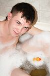 Paulo - 19nitten, 19zone - Latino