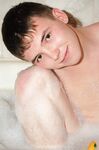 Paulo - 19nitten, 19zone - Latino