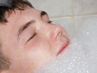 Paulo - 19nitten, 19zone - Latino