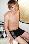 Pavel - 19nitten, 19zone - Twinks