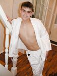 Randy 3 - 19nitten, 19zone - Masturbation