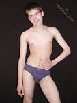 Remy - 19nitten, 19zone - Masturbation