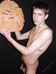 Remy - 19nitten, 19zone - Masturbation