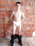 Rex - 19nitten, 19zone - Latino