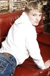 Rickie - 19nitten, 19zone - Masturbation