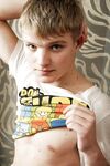 Rickie - 19nitten, 19zone - Masturbation