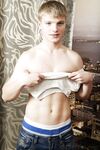 Rickie - 19nitten, 19zone - Masturbation