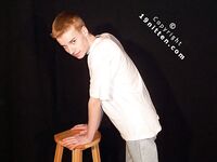 Ricky - 19nitten, 19zone - Russian