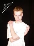 Ricky - 19nitten, 19zone - Russian