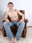 Ronan 2 - 19nitten, 19zone - Latino