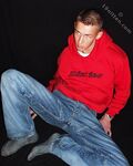 Sergei 2 - 19nitten, 19zone - Masturbation