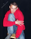 Sergei 2 - 19nitten, 19zone - Masturbation