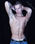 Sergei 2 - 19nitten, 19zone - Masturbation
