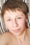 Slavik 1 - 19nitten, 19zone - Masturbation