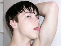 Solomon - 19nitten, 19zone - Cumshot