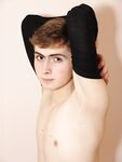 Taras - 19nitten, 19zone - Masturbation