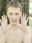 Terence 1 - 19nitten, 19zone - Latino