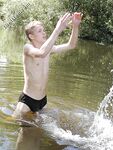Terence 1 - 19nitten, 19zone - Latino