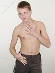 Terence 1 - 19nitten, 19zone - Latino