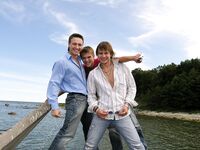 Tima, Dinja & Stasic - 19nitten, 19zone - 19nitten