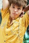 Tony - 19nitten, 19zone - Latino