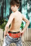 Tony - 19nitten, 19zone - Latino