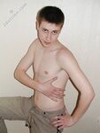 Vasili - 19nitten, 19zone - Latino