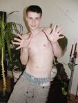 Vasili - 19nitten, 19zone - Latino
